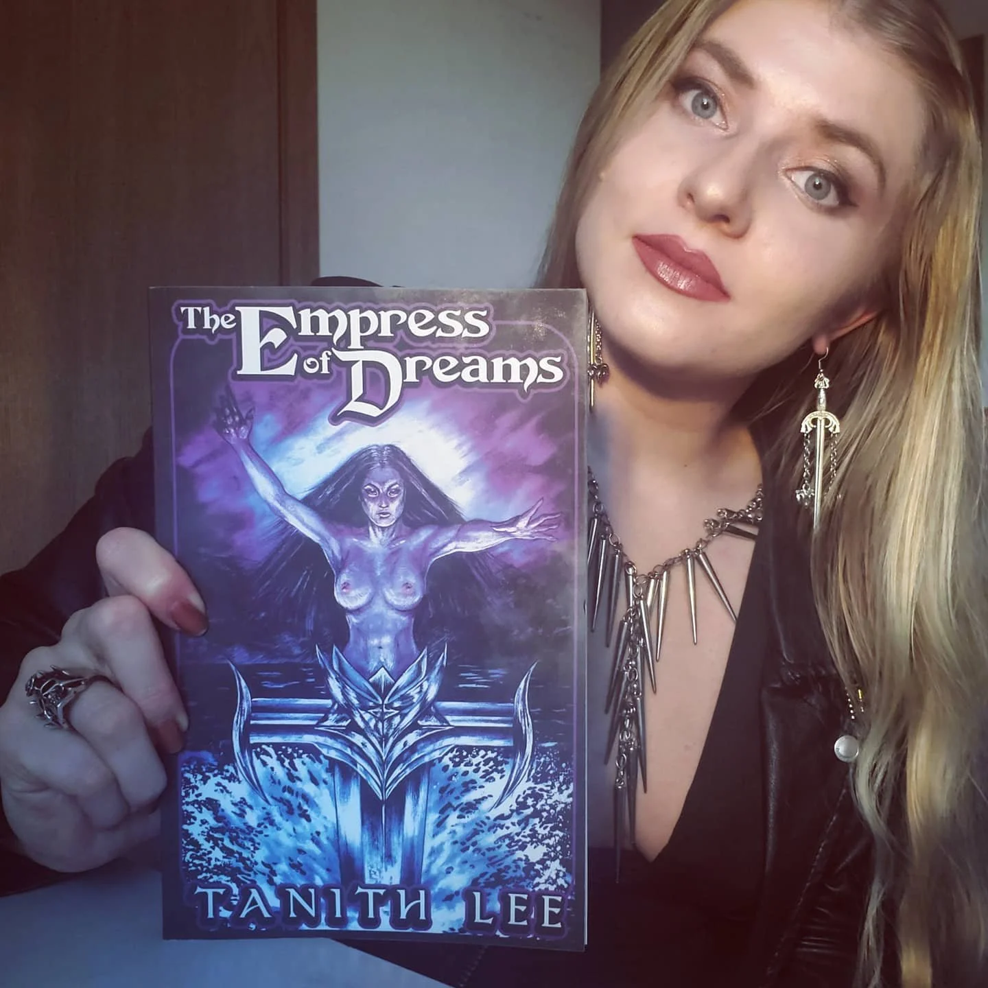 Lauren Gornik - The DMR Interview — DMR Books